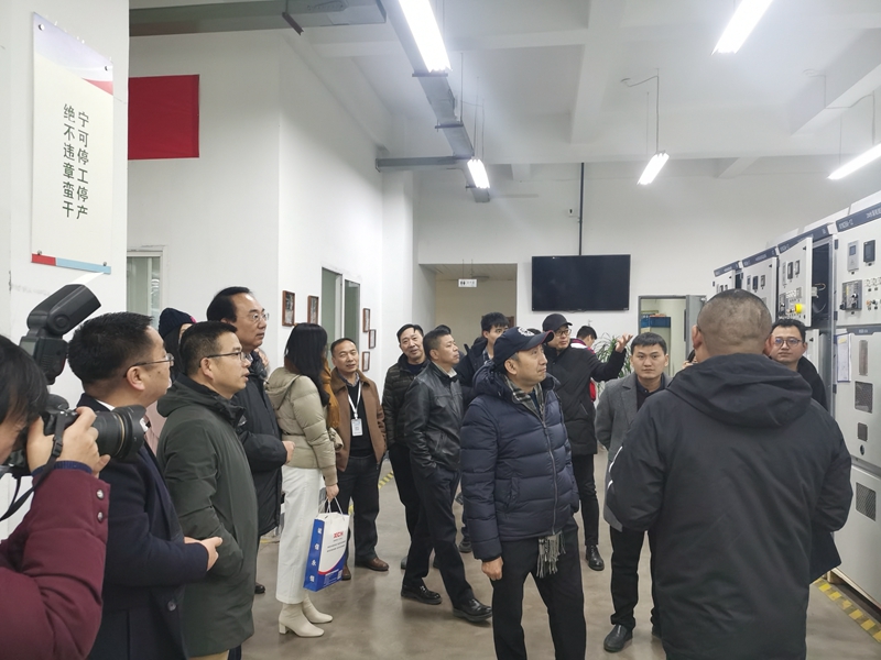 西安理工大学EMBA西安校友会|88038威尼斯检测电气研习暨2021年迎新年会圆满成功(图14)